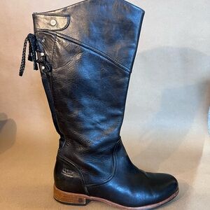 UGG Australia Women’s Black Leather Riding Boots Zip & Ties Shearling Sole US 7